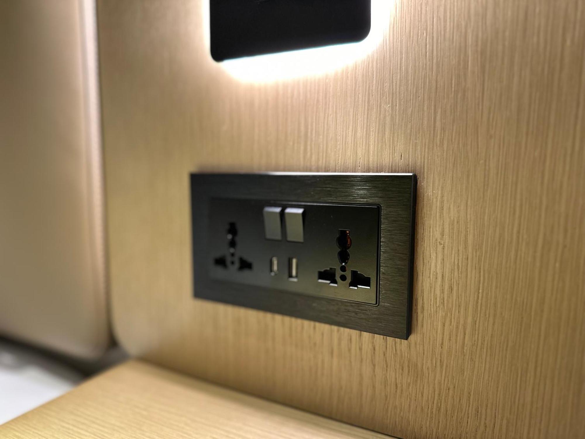 Jstar Hotel Shinsaibashi 大阪市 エクステリア 写真